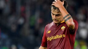 Наказват Дибала заради пари 