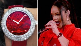 Риана носи диаманти за 1,7 милиона долара за представяне на Super Bowl 