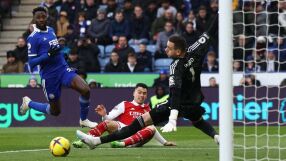 Арсенал отново надхитри 