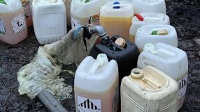 Задържаха четирима за кражбата на 7 тона гориво от тръбопровод на „Лукойл“