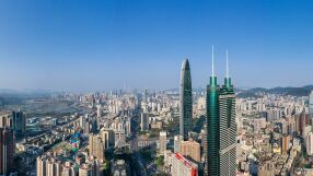 Град, където роботите чистят улиците и никой не използва пари в брой