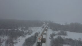 „Дунав мост“ 2 е блокиран: Стотици шофьори са в снежен капан в Монтанско