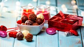 Кои компании печелят най-много на Св. Валентин? 