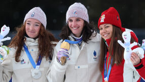 До Лора Христова на подиума: Шампионката обрала съотборничка 