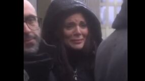 „Ти уби сина ми — ще платиш за това“: Близки на жертвите от Кранс Монтана надпанаха собствениците на клуба (ВИДЕО)