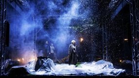 „Албион“: Хипстърски хаус ремикс на живота днес