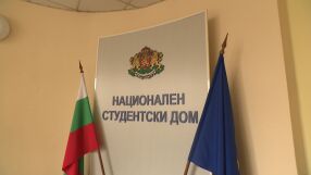 8 от 9-те организации, които разполагат с помещения в Националния студентски дом, са принудени да напуснат