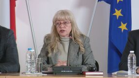 Днес показват още записи от охранителни камери около "Петрохан"