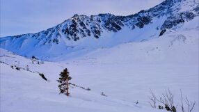 4 дни в капана на зимата: Как планинарят Никола оцеля, блокиран от снега в Централен Балкан и без храна?