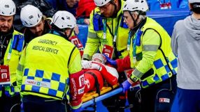 Удар с кънка в окото прати полякиня в болница