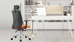 Мрежеста, текстилна или кожена облегалка - кой офис стол да изберем?