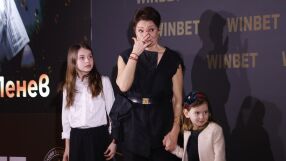 Вижте сълзите на сина на Нурикян, внучката на Радев и дъщерята на Пенев (ВИДЕО)