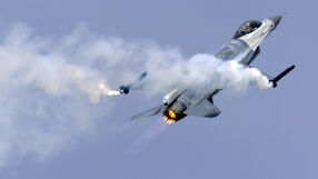 Разбилият се изтребител F-16 е бил вдигнат заради неидентифицирана радарна следа до българо-турската граница