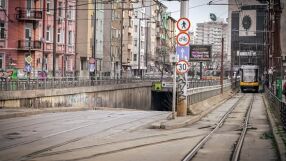 Кметът на София обещава да премести „временното“ трасе на трамваите по бул. „Скобелев“