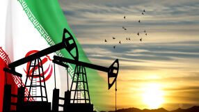 Израел удари Иран: Какво ще стане с цените на петрола? 