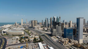 Дрон удари летището в Кувейт, има пострадали