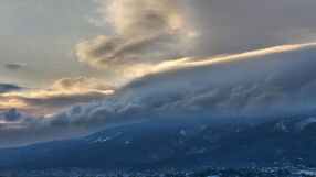 Времето след изборния ден: Гръмотевични бури и риск от градушки
