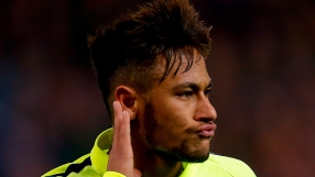 Защитник поиска милост от Неймар. Получи унижение (ВИДЕО)