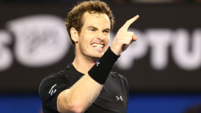 Анди Мъри отново с ракета и топка на корта (ВИДЕО)