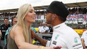 Кой прави компания на Линдзи Вон в снега? (ВИДЕО)