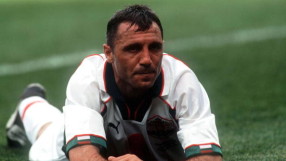 Бивши съотборници на Камата в Чикаго идват за юбилея