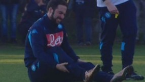 Наполи губи Игуаин за дълго време? (ВИДЕО)