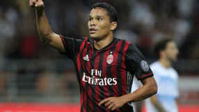 Интерес от Китай и към Карлос Бака