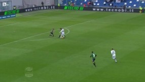 Магическа асистенция удиви футболна Италия (ВИДЕО)