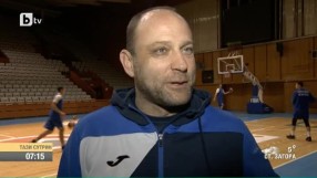 Тити Папазов: Фенът е господ за мен