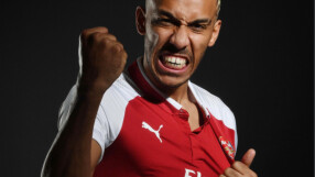 Пиер-Емерик Обамеянг официално е футболист на 