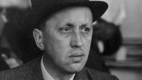 Карел Чапек ~ Представете си само каква тишина щеше да настане, ако хората говореха само това, което знаят