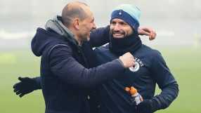 Агуеро таи топли чувства към Мартин Петров 