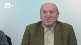 Касабов: Бербатов и Стилиян Петров са подходящи за БФС, но нямат опит (ВИДЕО)