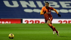 Фойерверк гръмна в ръцете на футболист на 