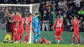 Удар с прът прекрати дербито на Севиля