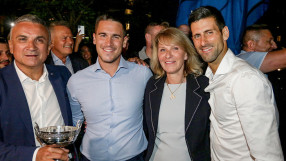 Семейство Джокович: Ще сме до него, за да му върнем вярата в спорта 