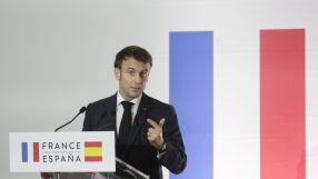 Макрон: Енергийната политика на ЕС без ядрена енергетика би била 