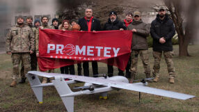 Баскетболисти даряват пари и боен дрон на украинската армия