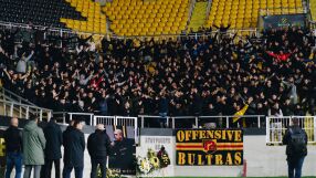 Феновете на Ботев Пд почетоха паметта на Тоско Бозаджийски