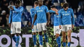 Наполи пак стъпи накриво, феновете побесняха