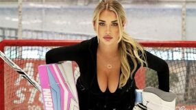 Най-красивата жена в хокея лъсна по бельо (СНИМКИ)