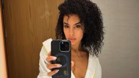 24 часа в Дубай: Футболна съпруга само по хавлия