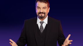 Ники Кънчев на Никулден: Кръстен съм на баба ми Неда! Ходеше на църква и когато беше забранено!