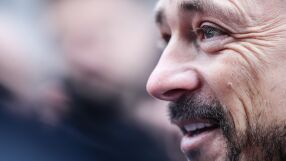 Ел Маестро: Назон е в Кипър, Каранга - в Бразилия