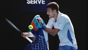 Джокович към съдията: Само ще седиш и ще мълчиш ли? Би ли желал чаша чай?