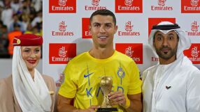 Фен на Роналдо си измисли интервю с мъртвия Пеле