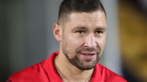 Провали се заради Бандаловски и сега продава пилета