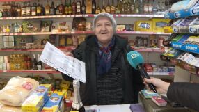 „Внучка ми направи таблица от лева в евро“: Новата валута не притеснява търговците в Северозапада