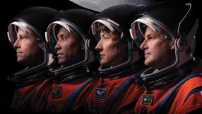 Земя в илюминатора: Предстои първият пилотиран полет в Космоса от 50 години насам