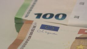 Изплатиха с фалшиво евро печалба в игрална зала